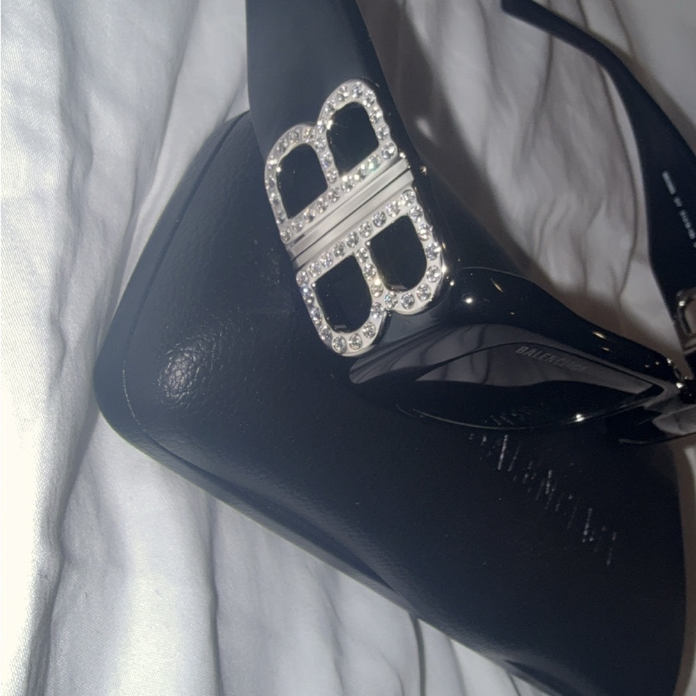 Balenciaga Women’s Black sunglasses  with Silver Logo